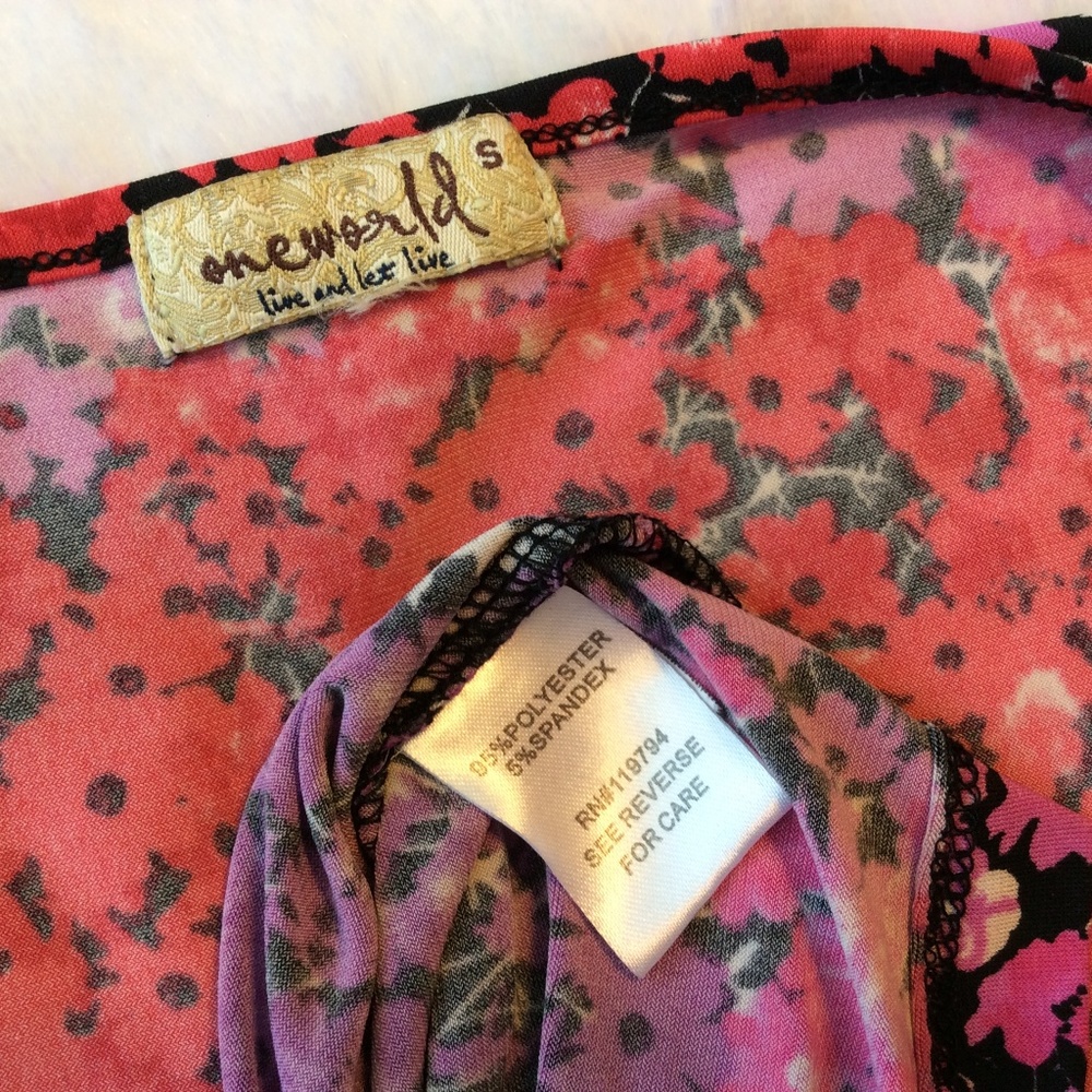 One World Shirt Top S Twist Front Slinky Red Black - Picture 6 of 8